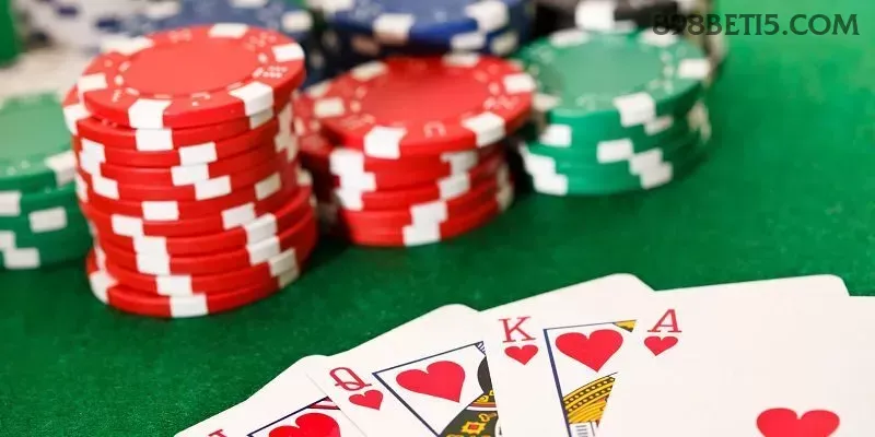 Aplicativo móvel 898bet para iOS e Android